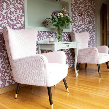 Adare Guesthouse Galway Buitenkant foto