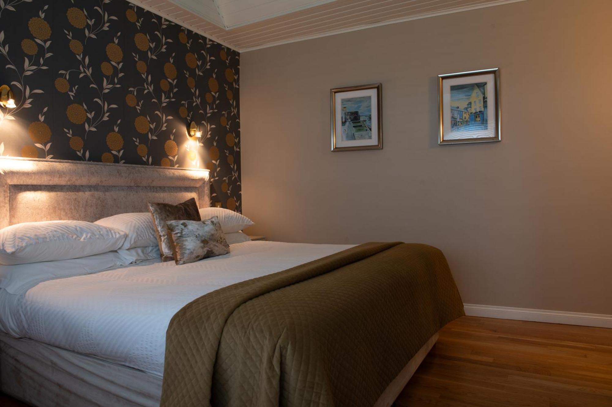 Adare Guesthouse Galway Buitenkant foto